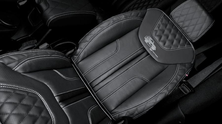 Интерьер Jeep Wrangler Sahara CJ400 by Project Kahn 2015 года  (фото 3 из 21)
